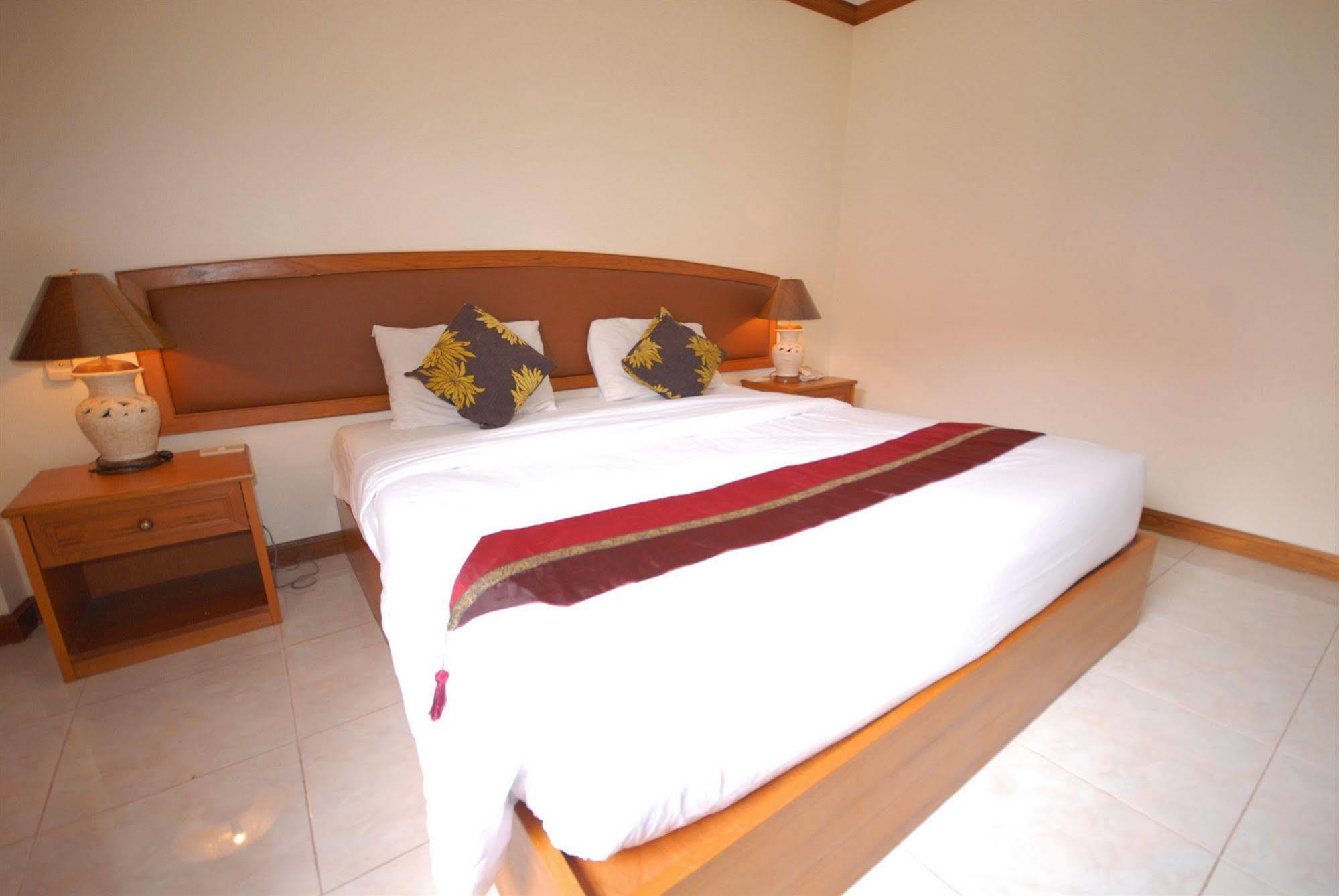 Oyo 859 Golden Land Hotel Chiang Rai Luaran gambar